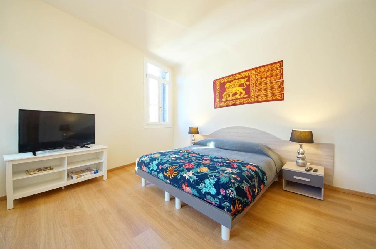 Ca' Circus 4 Rooms Wi-Fi Fibre Wenecja Zewnętrze zdjęcie